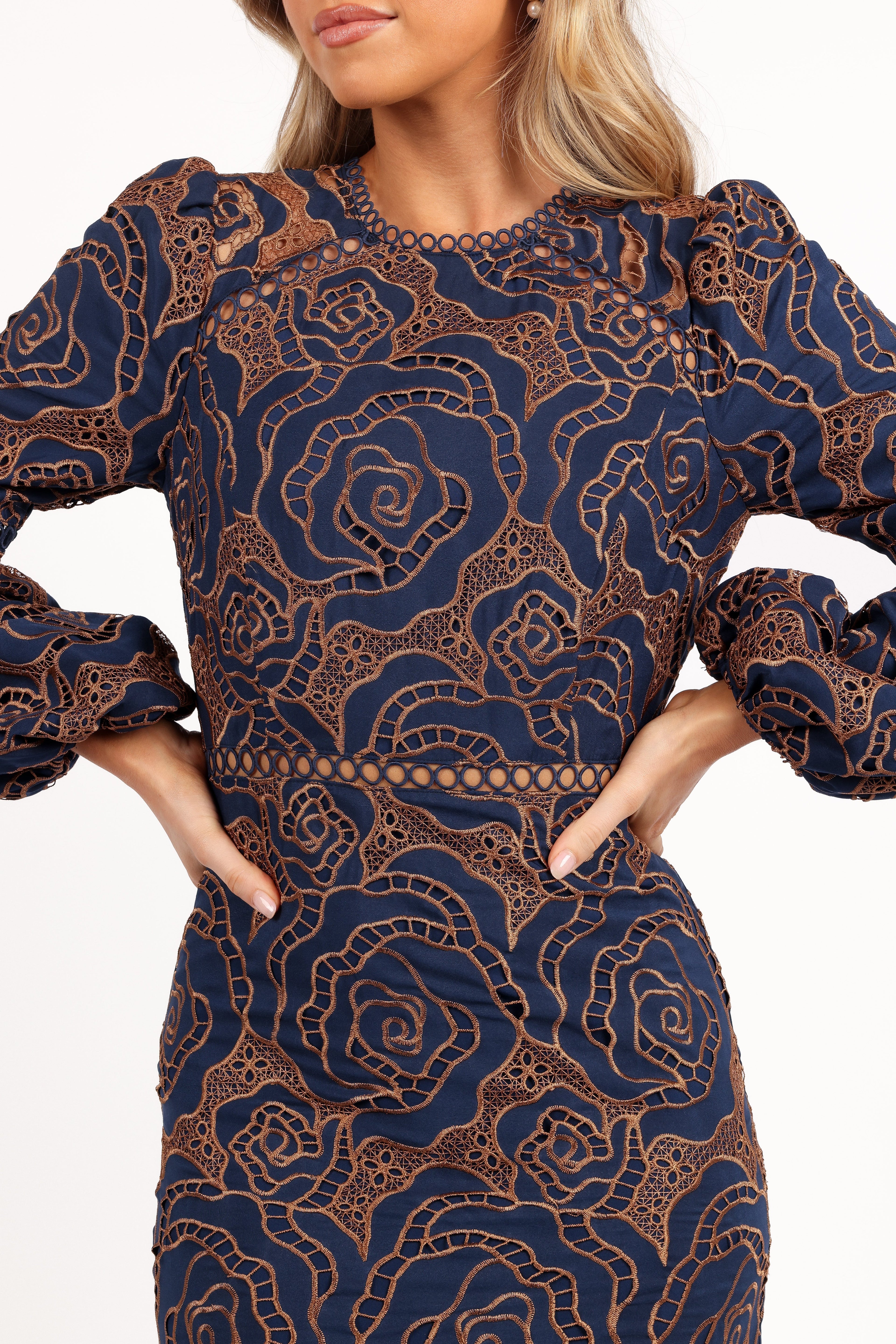 Robe longue Pierre à manches longues en dentelle - Bleu marine