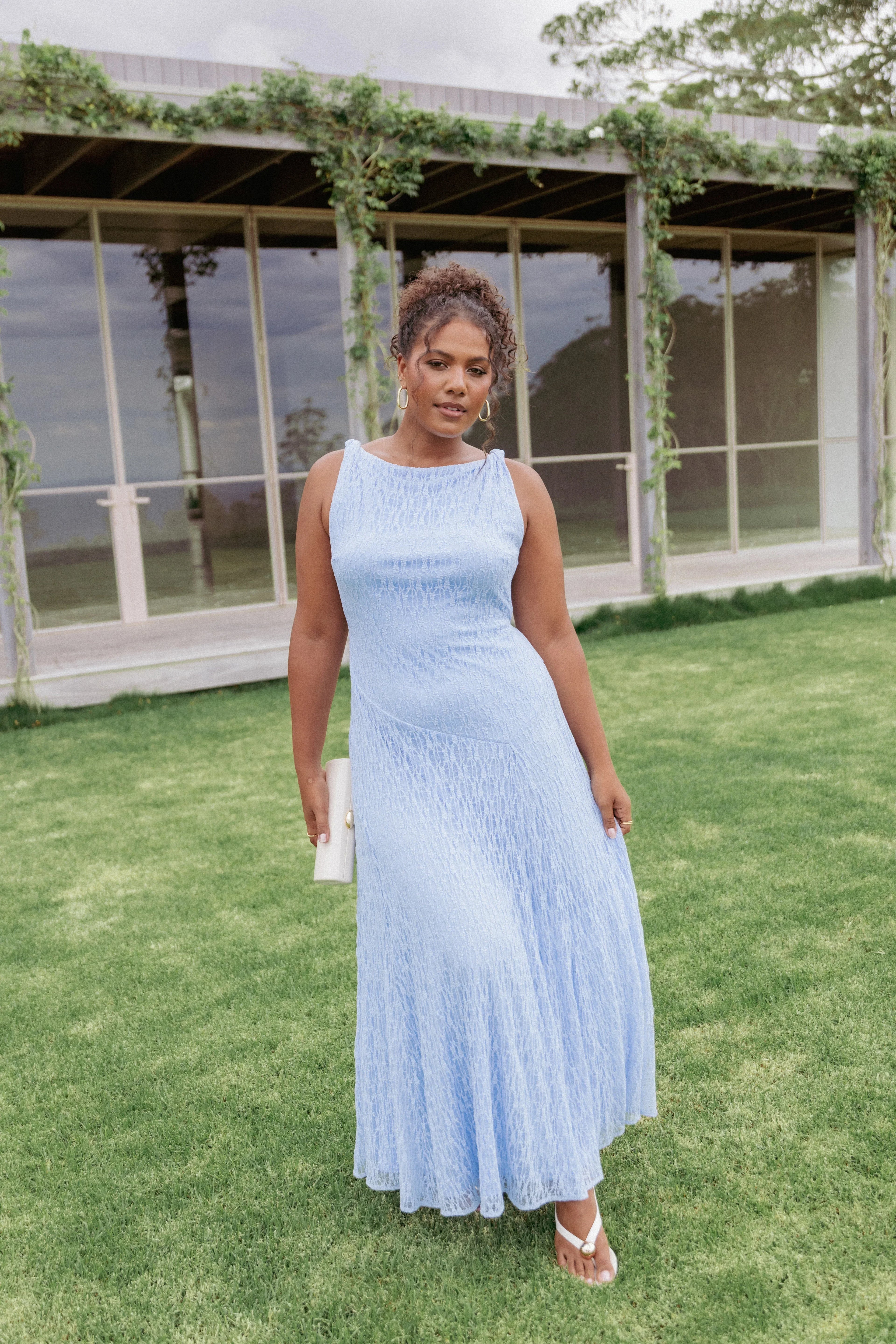 Robe longue en dentelle Kirsten - Bleu Myosotis