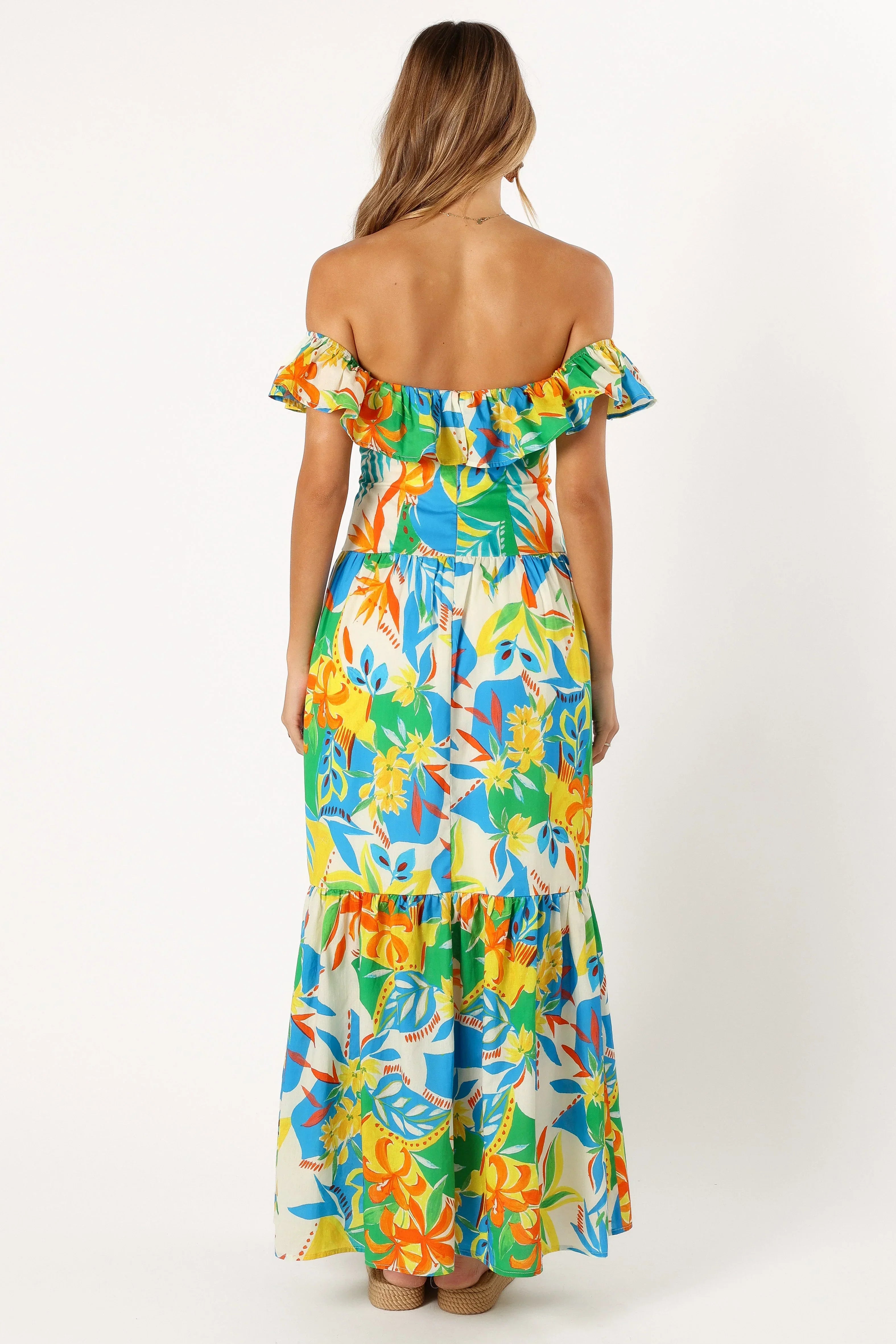 Robe longue Harriet à épaules dénudées – Imprimé Malte