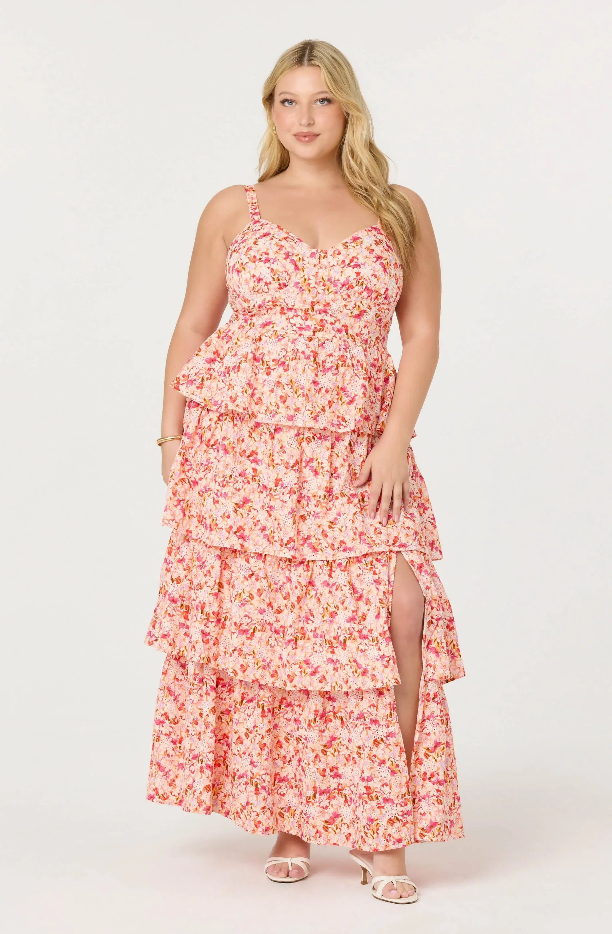 Robe longue étagée fleurie à œillets Midsummer