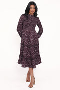 Robe mi-longue Edwina à manches longues et volants smockés - motif floral prune