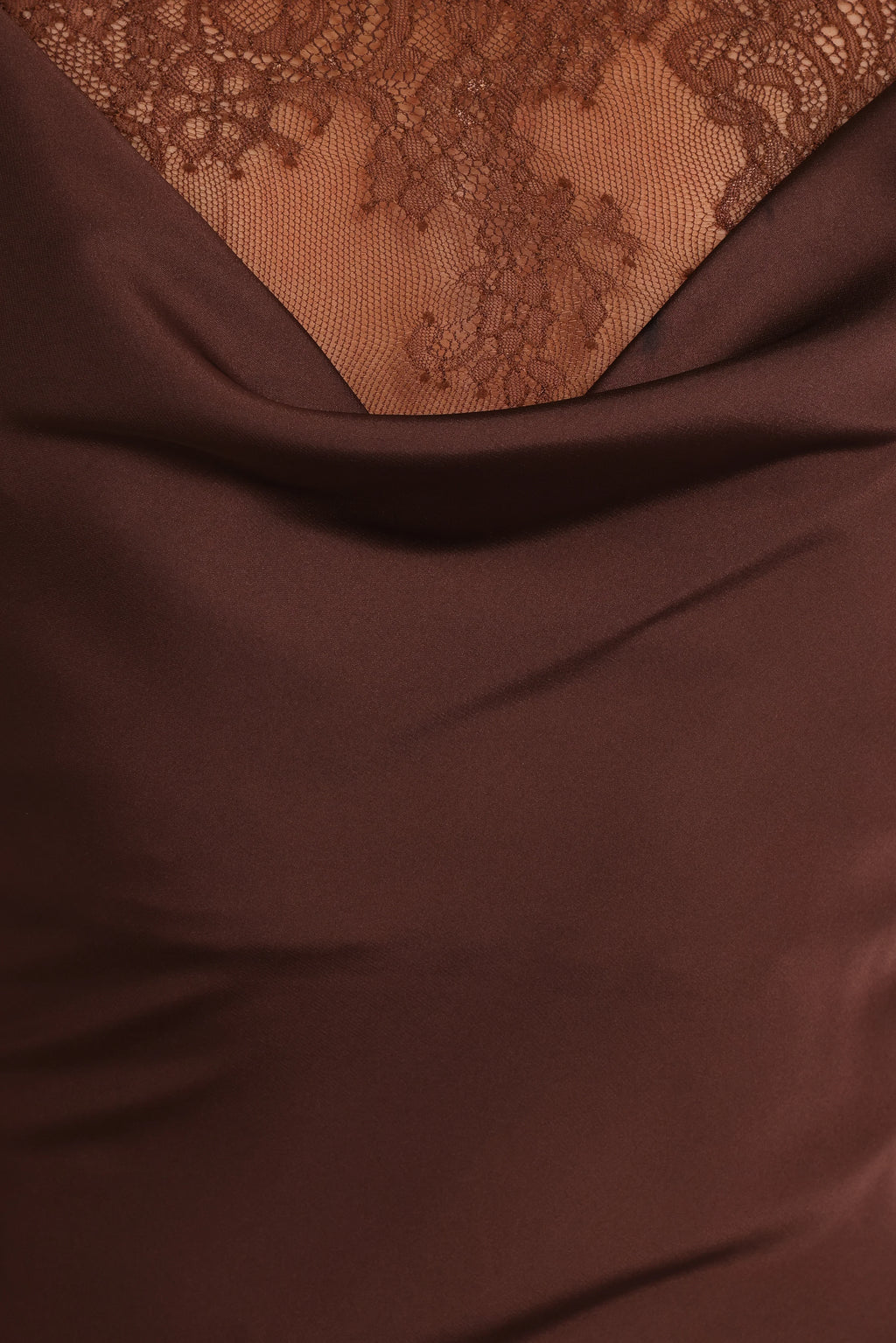 Robe longue Evana en dentelle - Marron