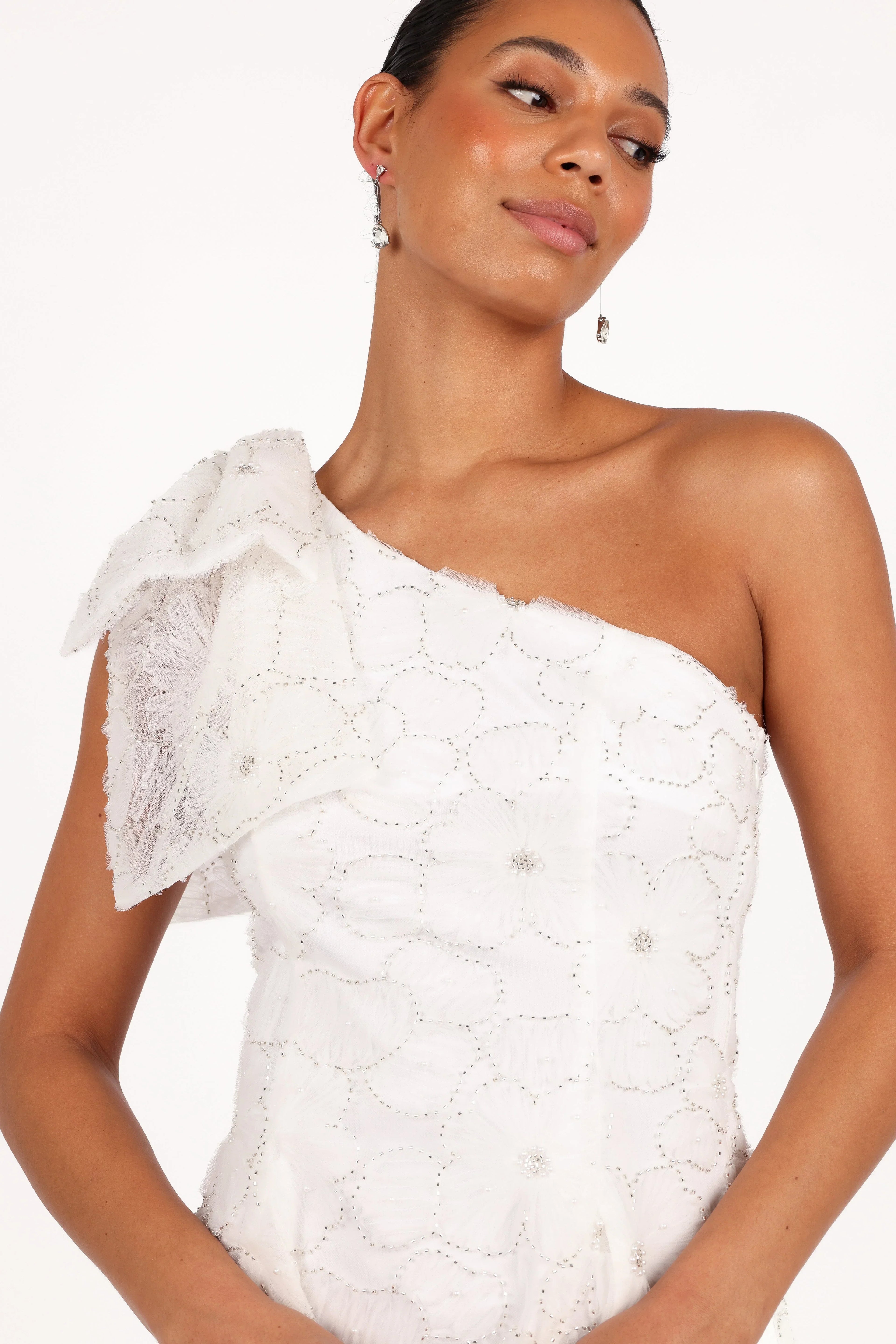 Robe mini Ashly à épaules dénudées - Blanche